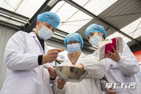 走进制剂室，揭开“如法炮制”神秘面纱丨医院里 你不知道的